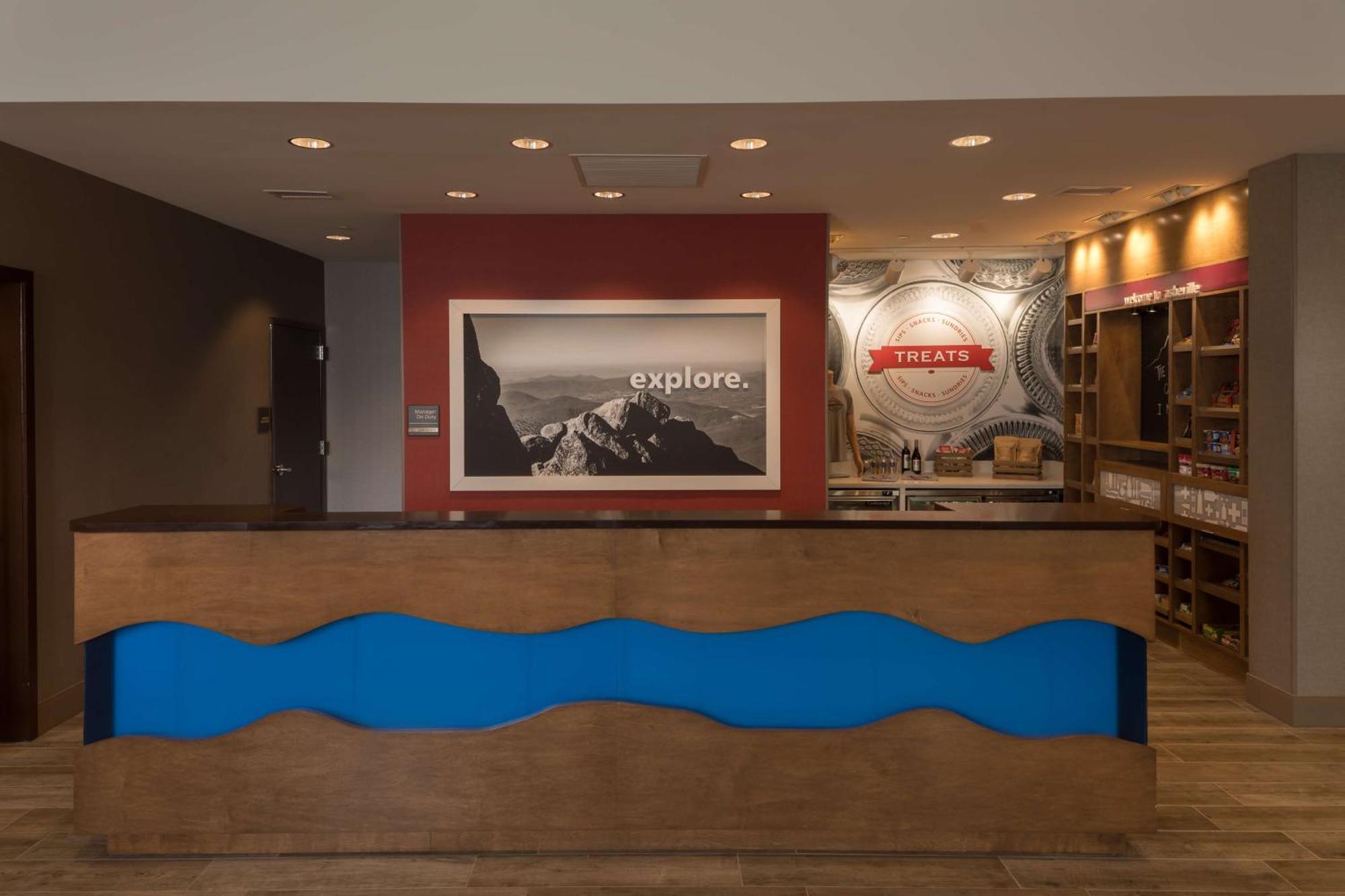 Hampton Inn & Suites-Asheville Biltmore Village, Nc Εξωτερικό φωτογραφία